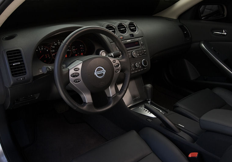 2008 Nissan Altima Coupe Interior Picture