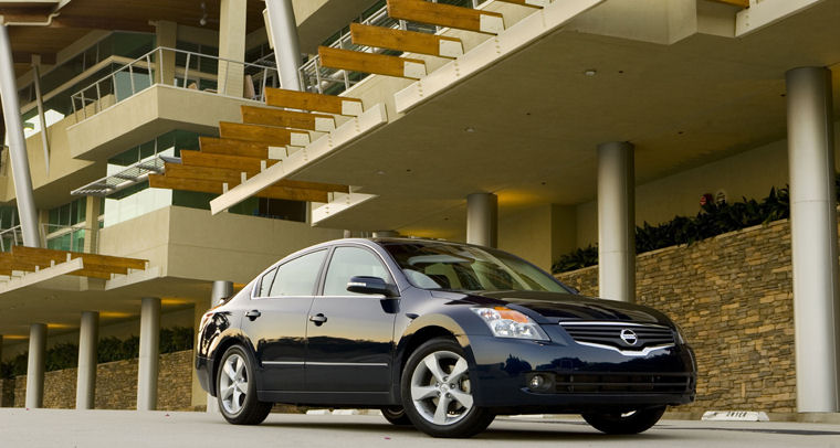 2009 Nissan Altima 3.5 SL Picture