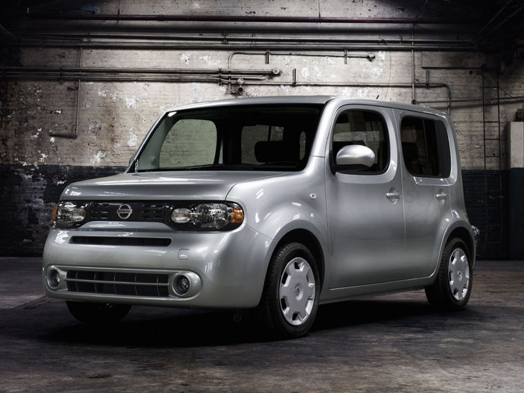 2009 Nissan Cube Picture