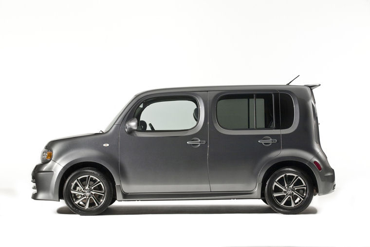 2010 Nissan Cube Picture