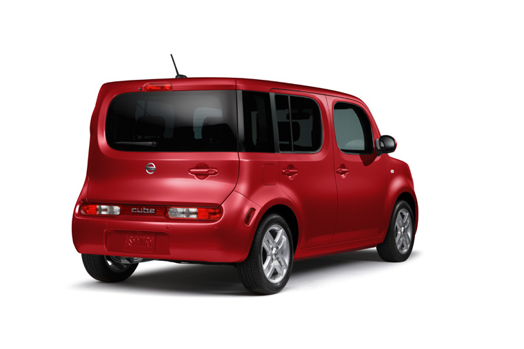 2010 Nissan Cube Picture