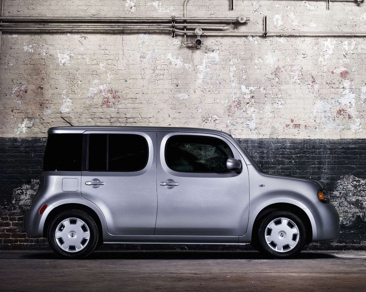 Nissan Cube Desktop Wallpaper