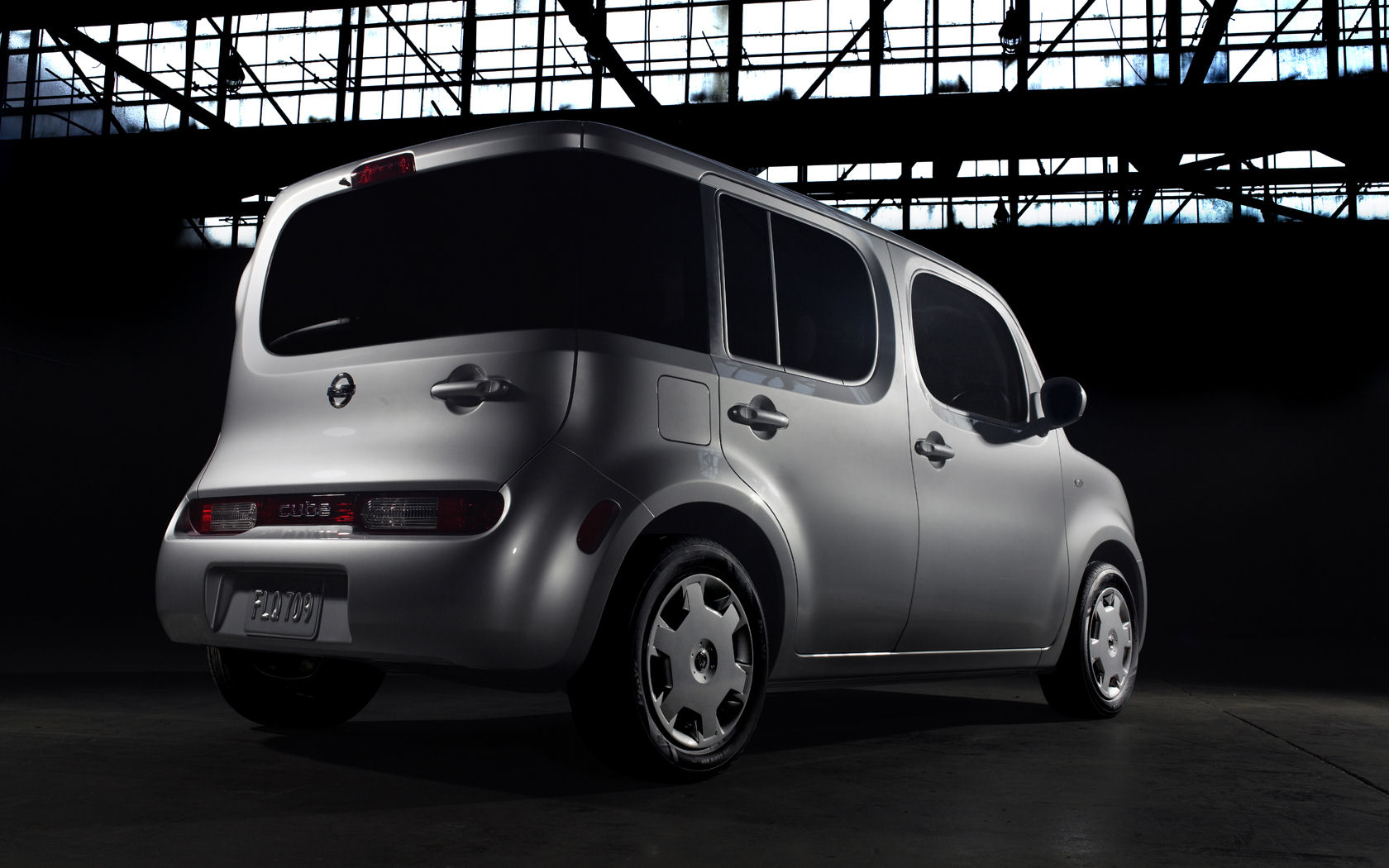 Nissan Cube Desktop Wallpaper