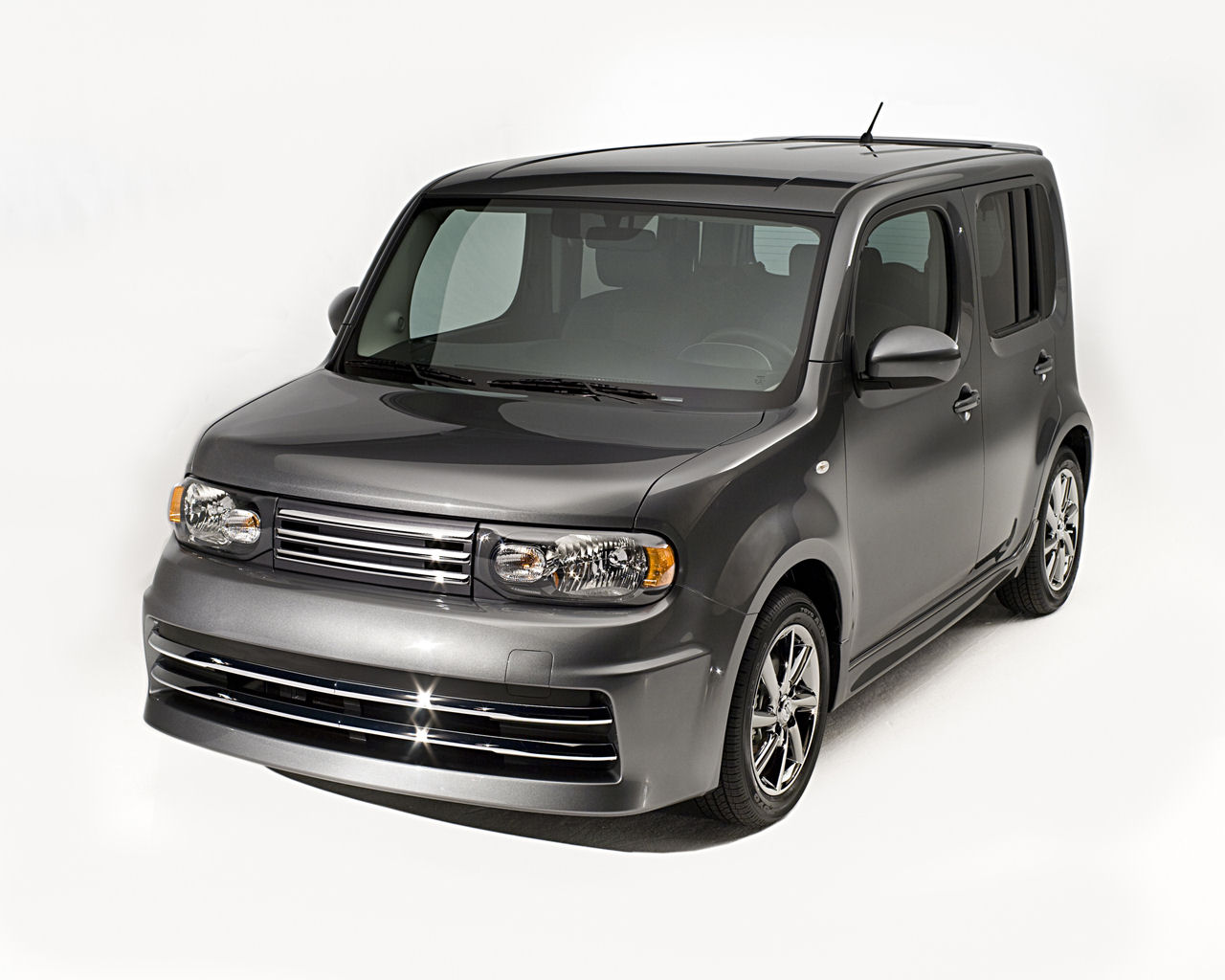 Nissan Cube Desktop Wallpaper