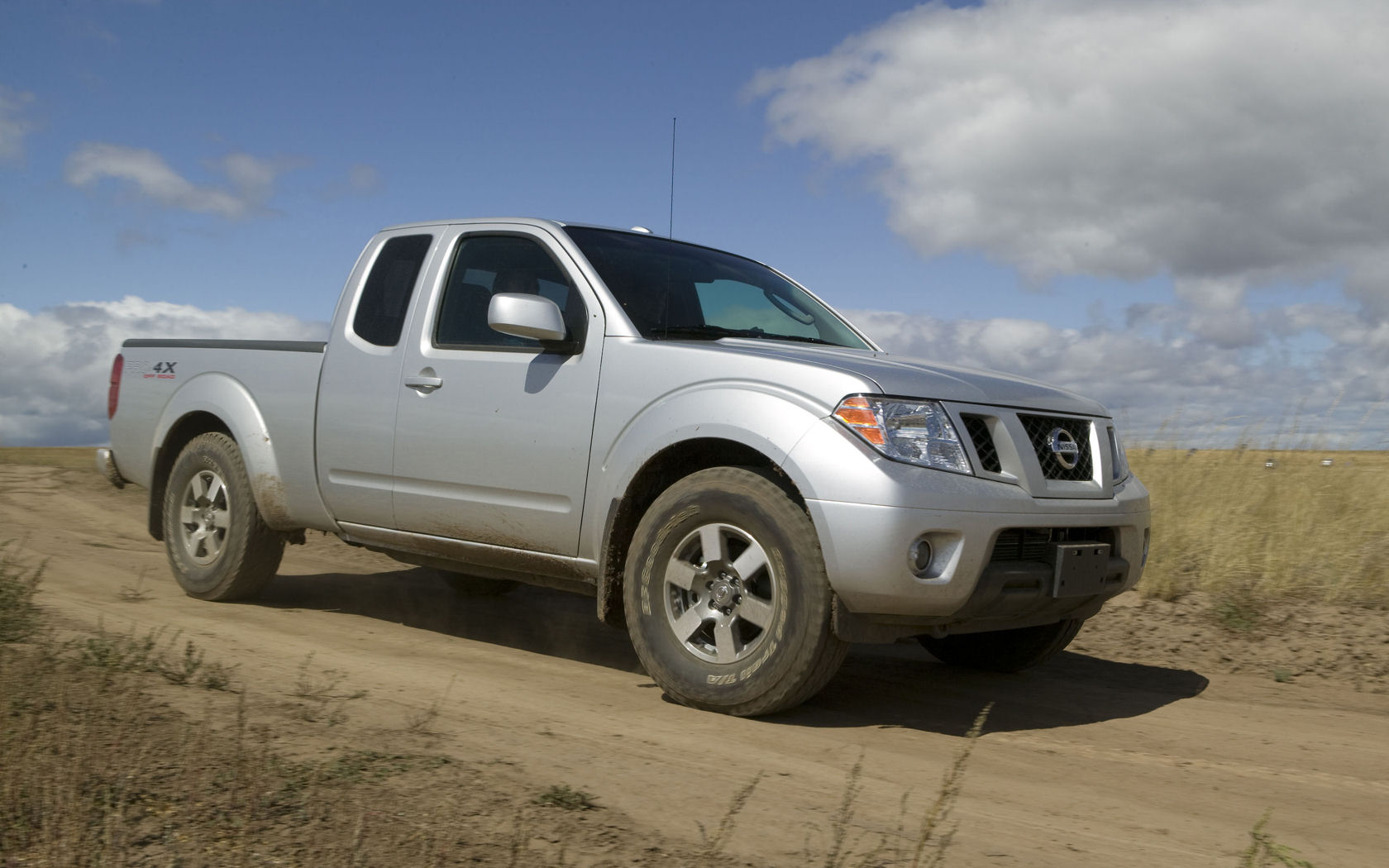 Nissan Frontier Desktop Wallpaper