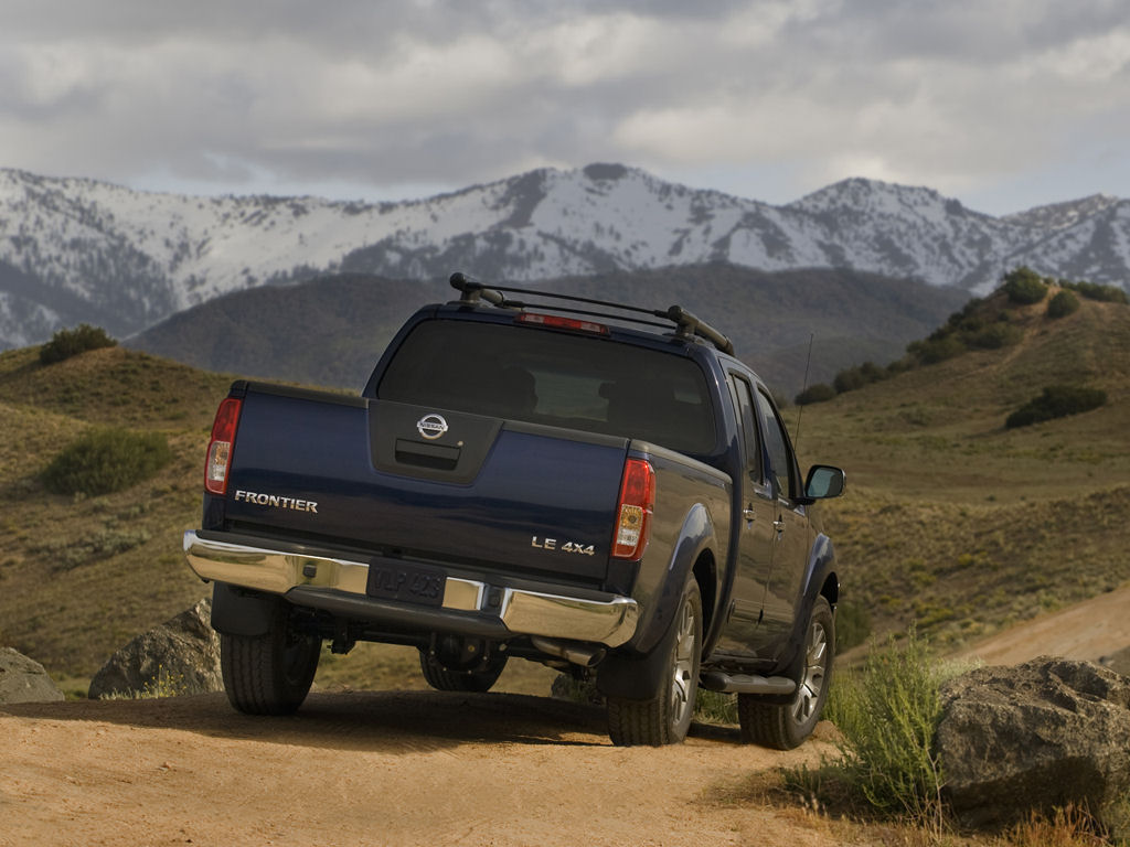 Nissan Frontier Desktop Wallpaper