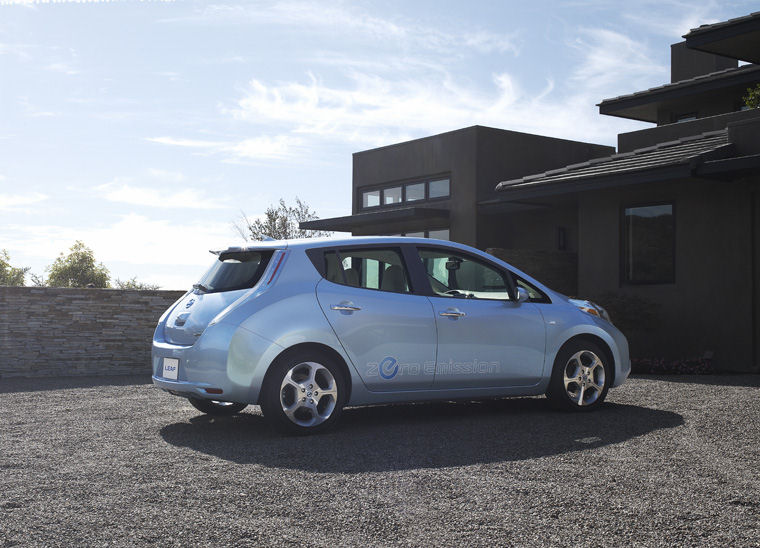 2011 Nissan Leaf Picture