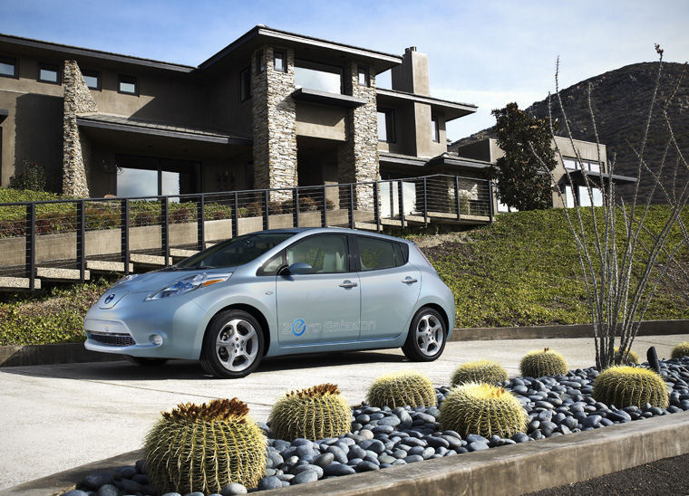 2011 Nissan Leaf Picture