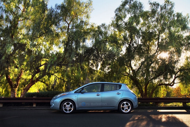 2011 Nissan Leaf Picture