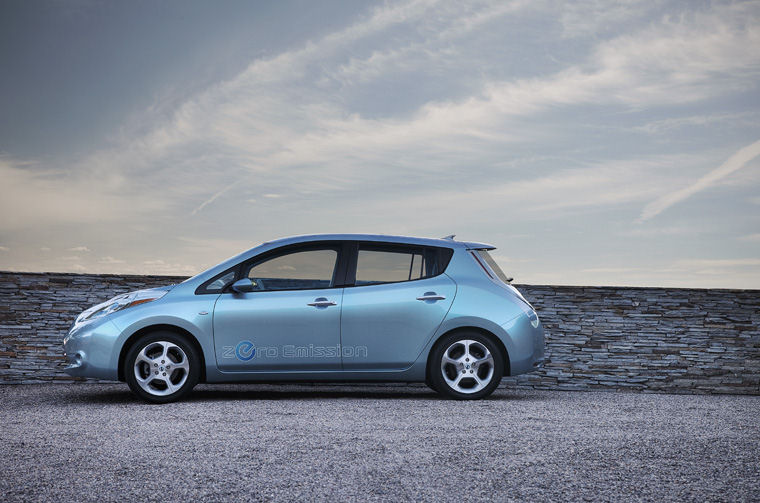 2011 Nissan Leaf Picture