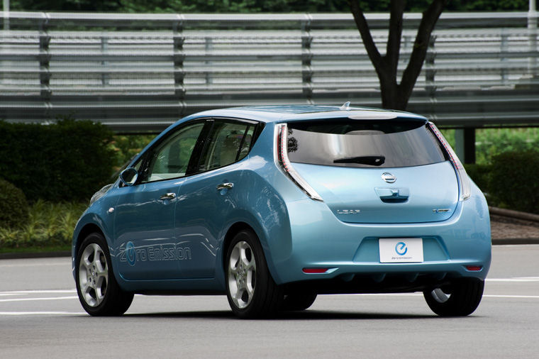 2011 Nissan Leaf Picture