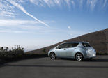 Nissan Leaf Wallpaper