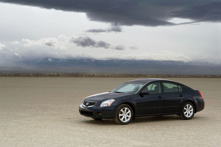 2007 Nissan Maxima Picture