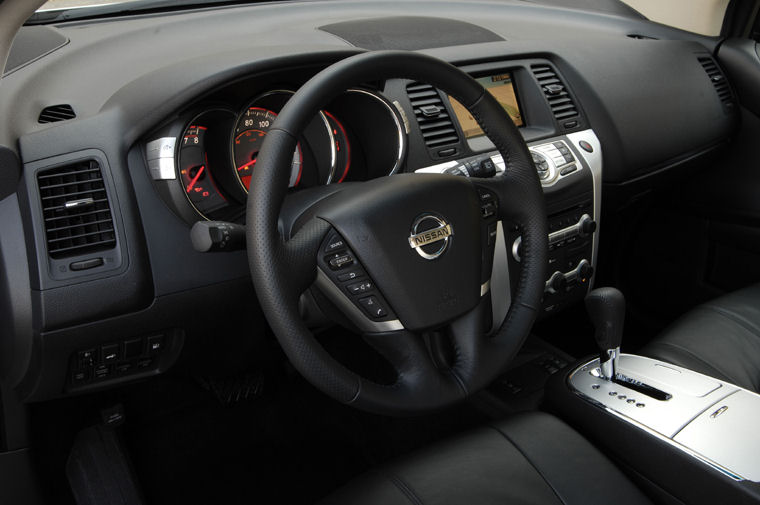 2009 Nissan Murano Interior Picture