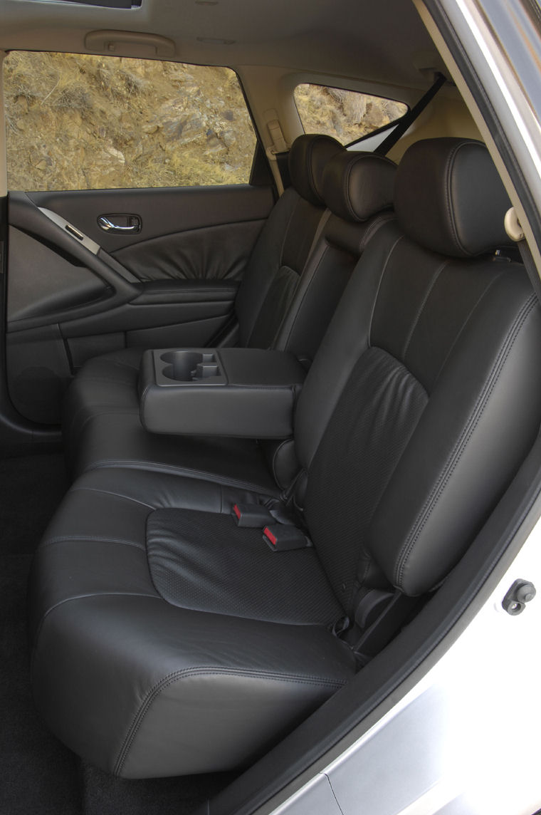 2009 Nissan Murano Rear Seats Picture