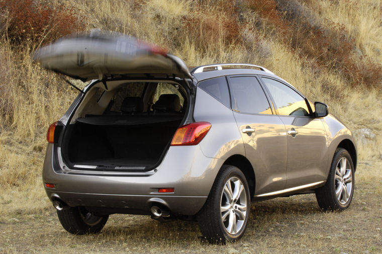 2009 Nissan Murano Trunk Picture