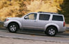 2005 Nissan Pathfinder SE Picture