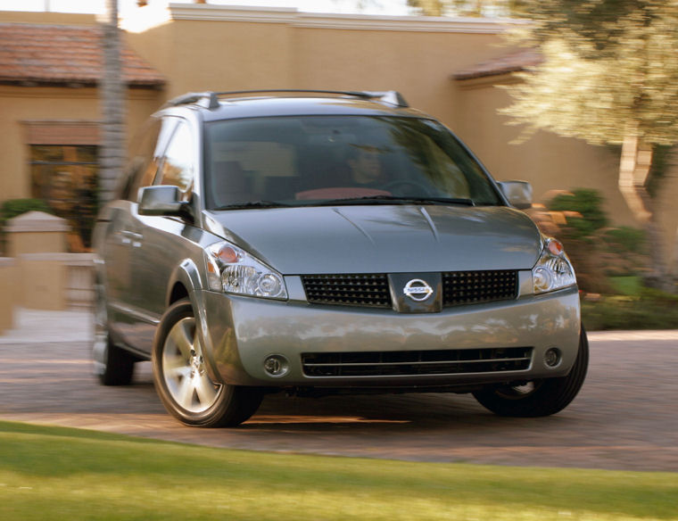 2004 Nissan Quest 3.5 SE Picture