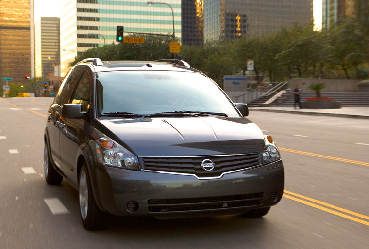 2009 Nissan Quest 3.5 SL Picture