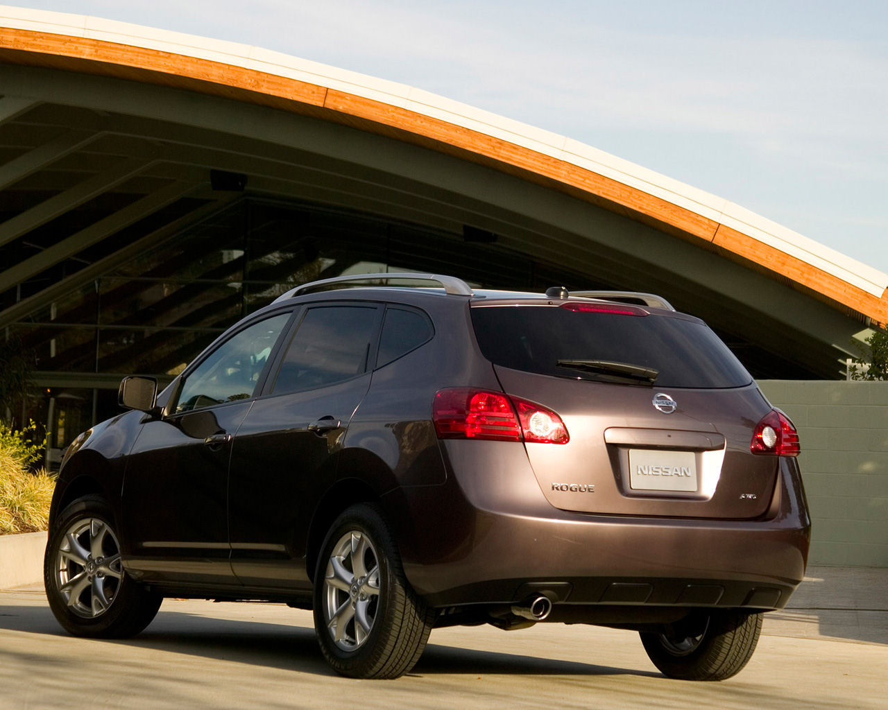 Nissan Rogue Desktop Wallpaper