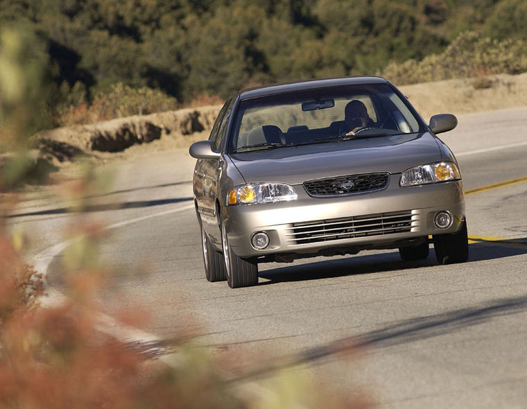 2002 Nissan Sentra Picture