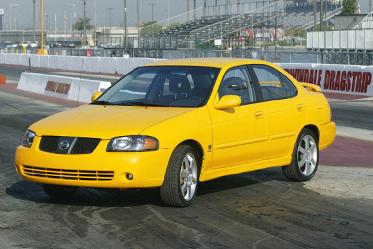 2004 Nissan Sentra SE-R Spec-V Picture