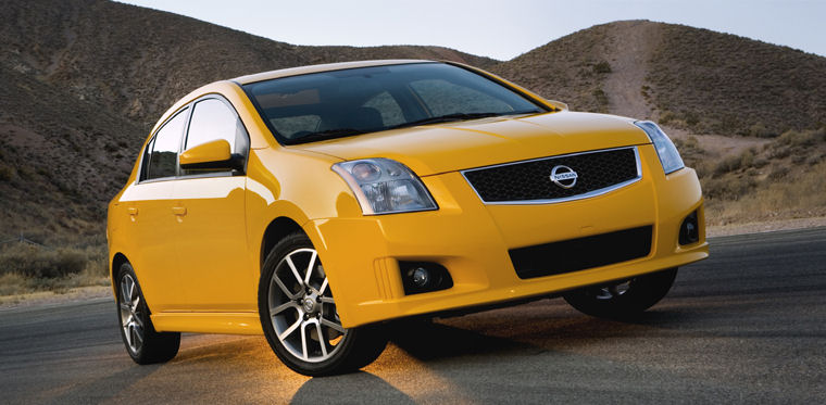 2009 Nissan Sentra SE-R Spec-V Picture