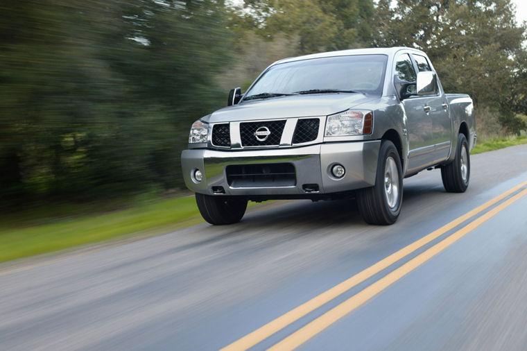 2004 Nissan Titan Crew Cab Picture