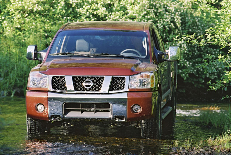 2004 Nissan Titan King Cab Picture