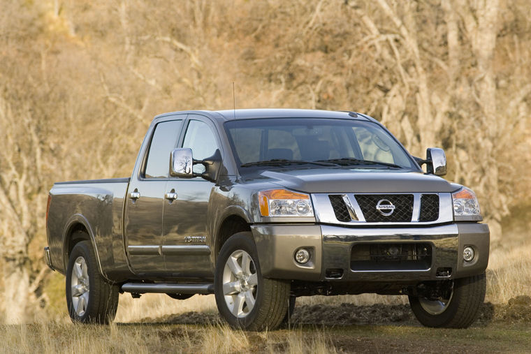 2008 Nissan Titan Crew Cab Picture