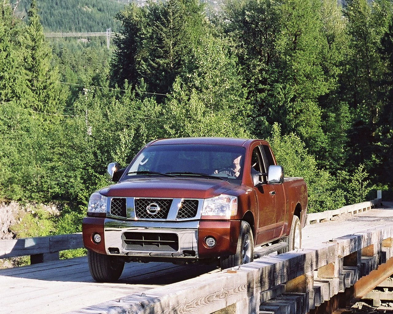 Nissan Titan Desktop Wallpaper