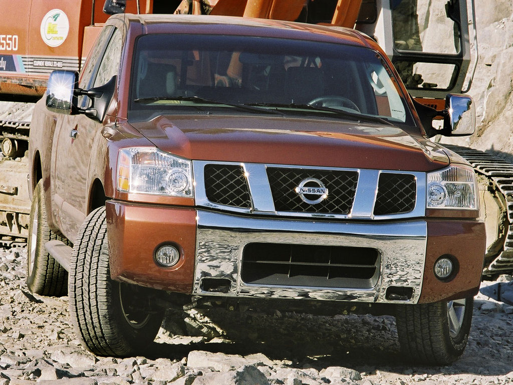 Nissan Titan Desktop Wallpaper