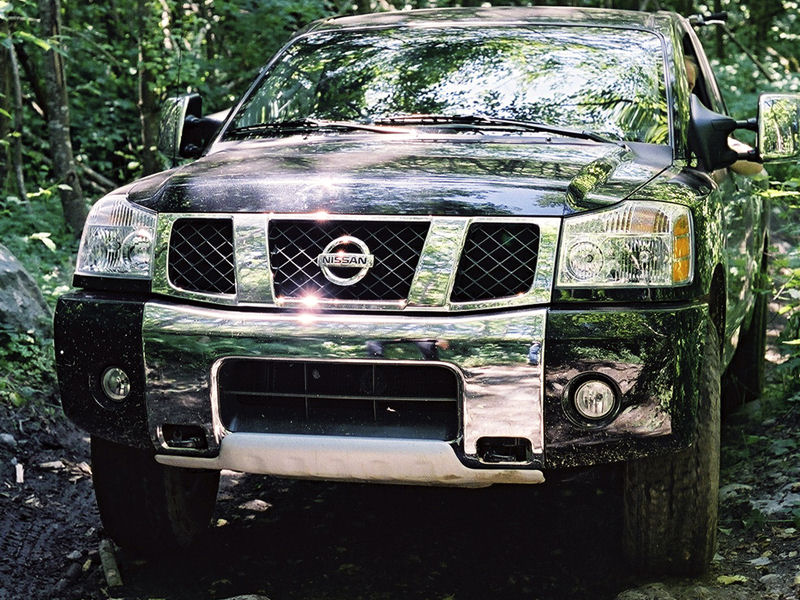 Nissan Titan Desktop Wallpaper