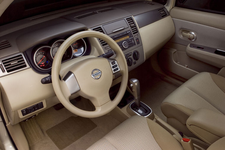 2008 Nissan Versa Sedan Interior Picture