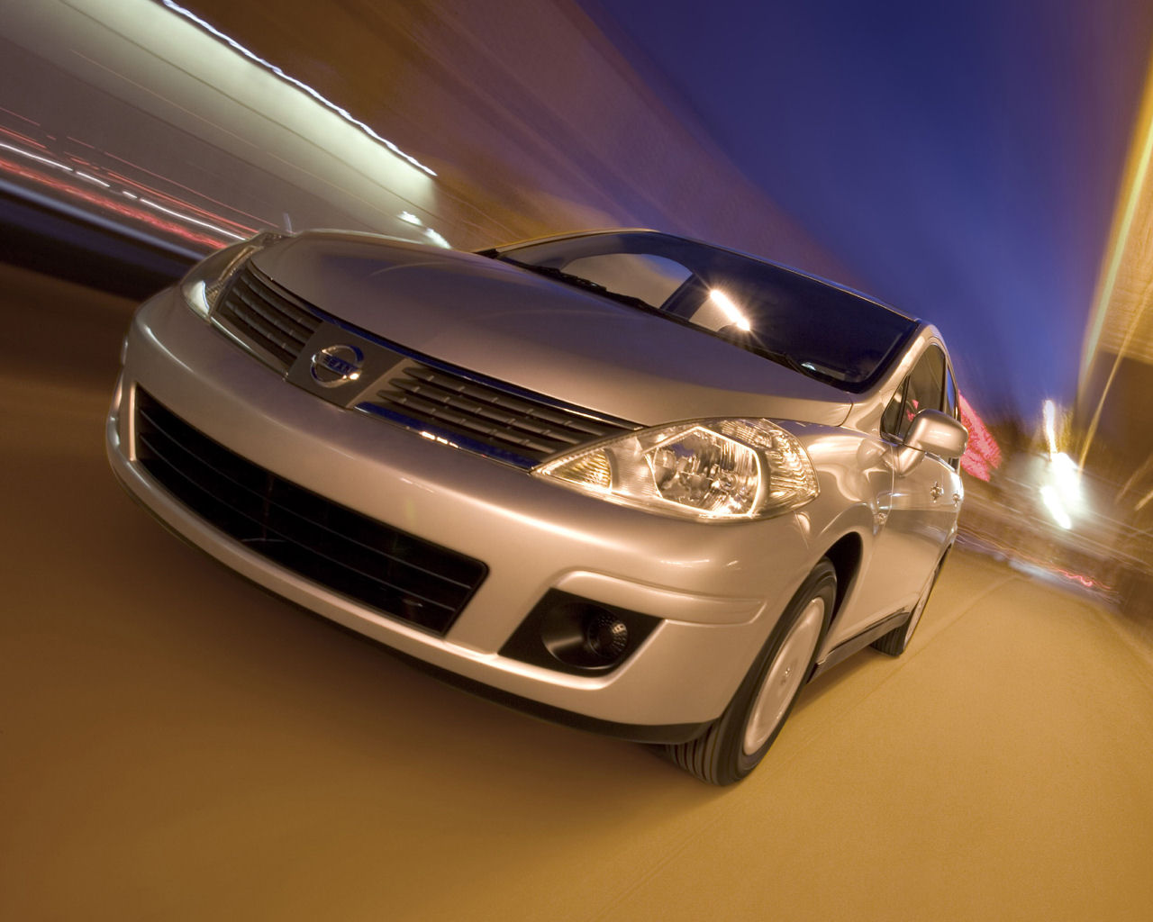 Nissan Versa Desktop Wallpaper