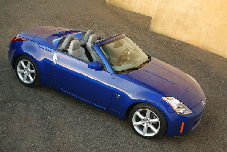 2004 Nissan Z Roadster Picture