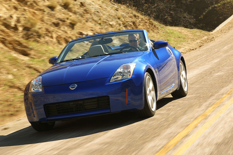 2004 Nissan Z Roadster Picture