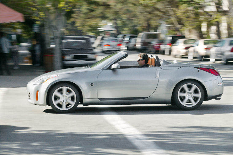 2004 Nissan Z Roadster Picture