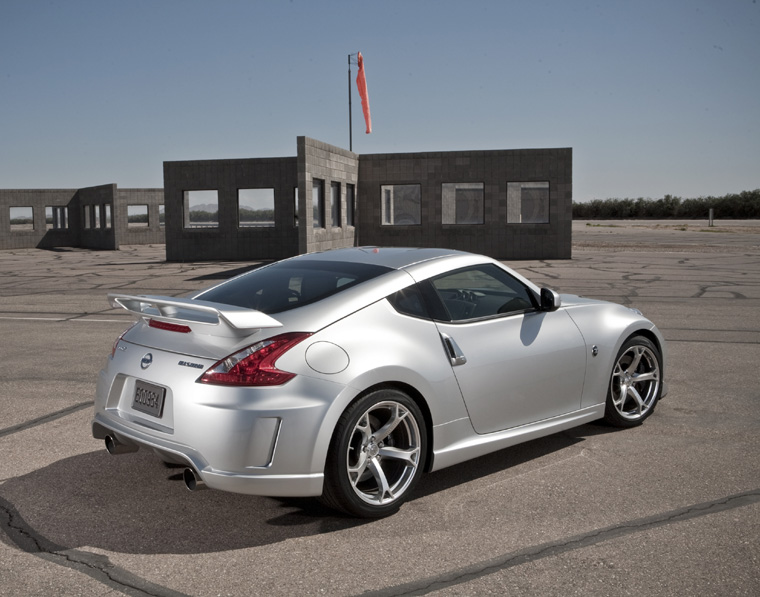 2010 NISMO 370Z Picture