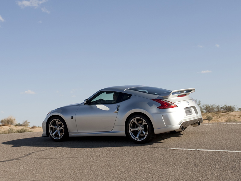 Nissan Z-Car Desktop Wallpaper