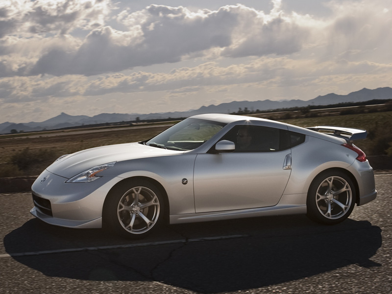 Nissan Z-Car Desktop Wallpaper