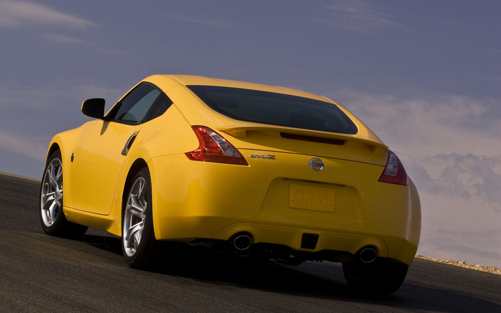 Nissan Z-Car Desktop Wallpaper