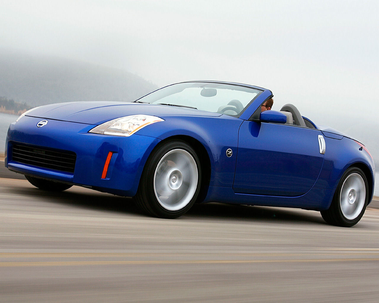 Nissan Z-Car Desktop Wallpaper