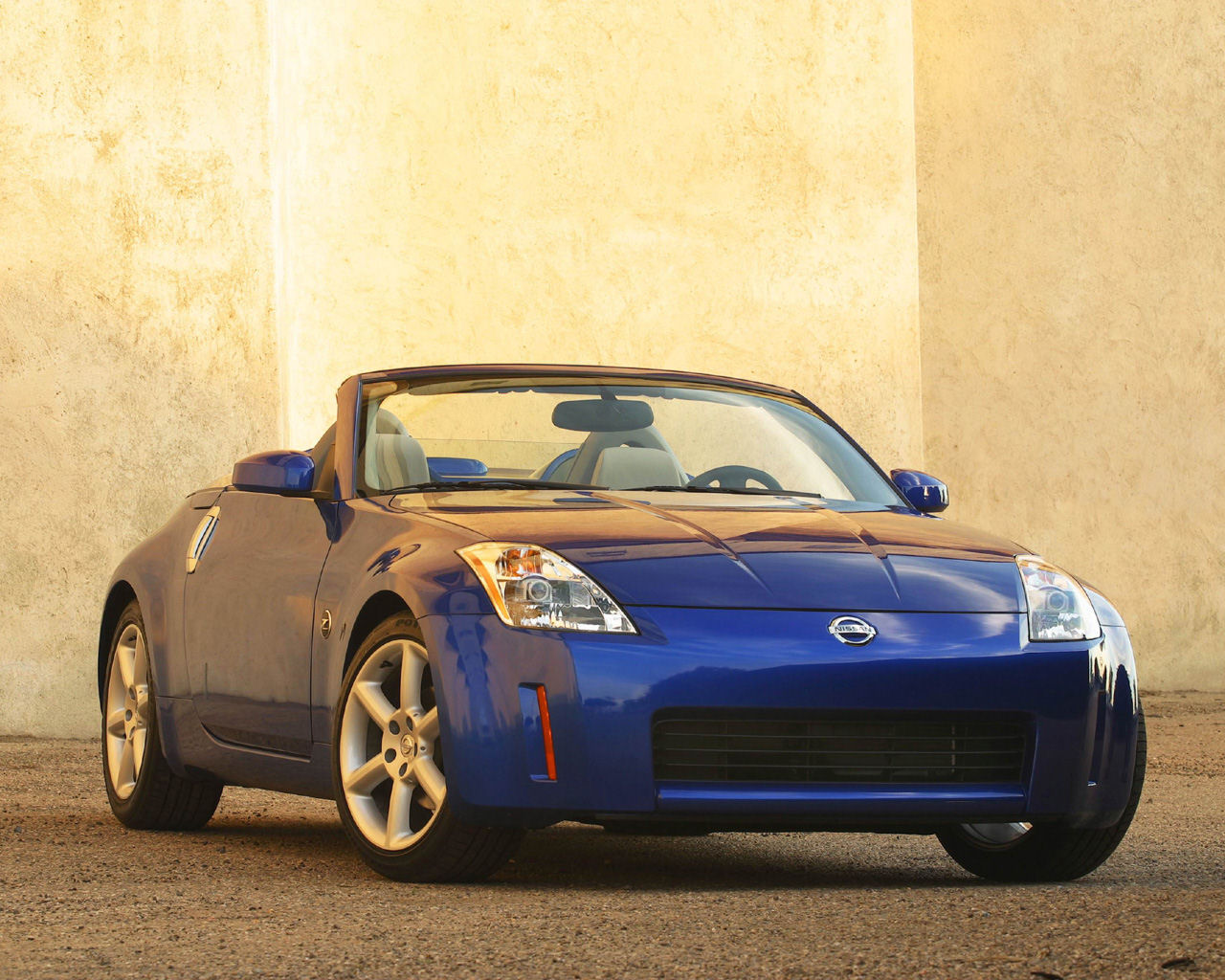 Nissan Z-Car Desktop Wallpaper