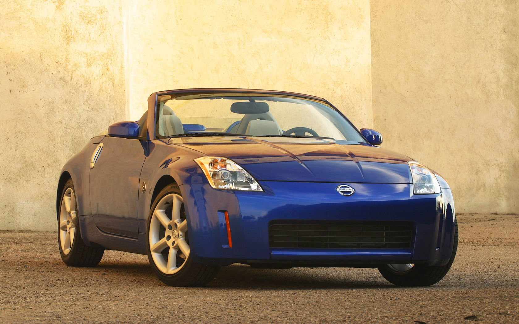 Nissan Z-Car Desktop Wallpaper