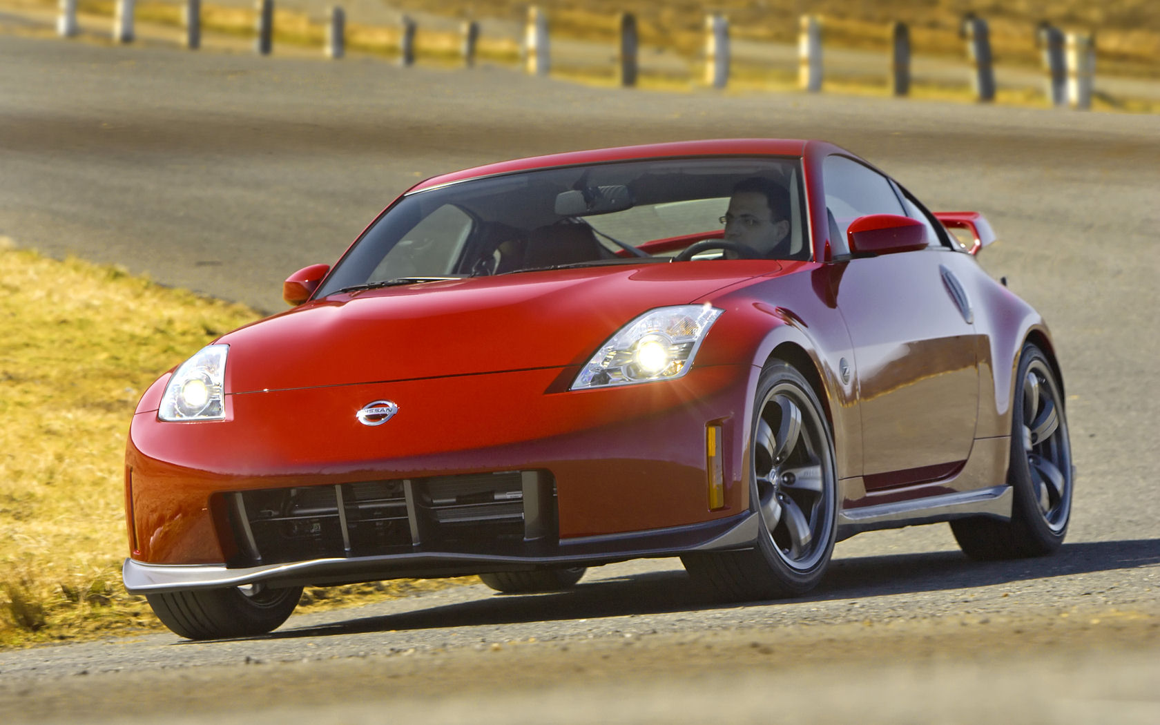 Nissan Z-Car Desktop Wallpaper