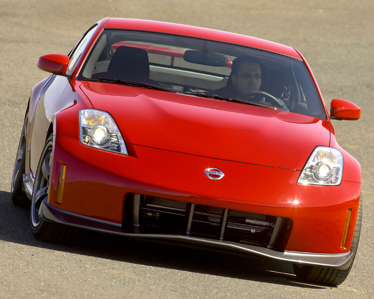 Nissan Z-Car Desktop Wallpaper