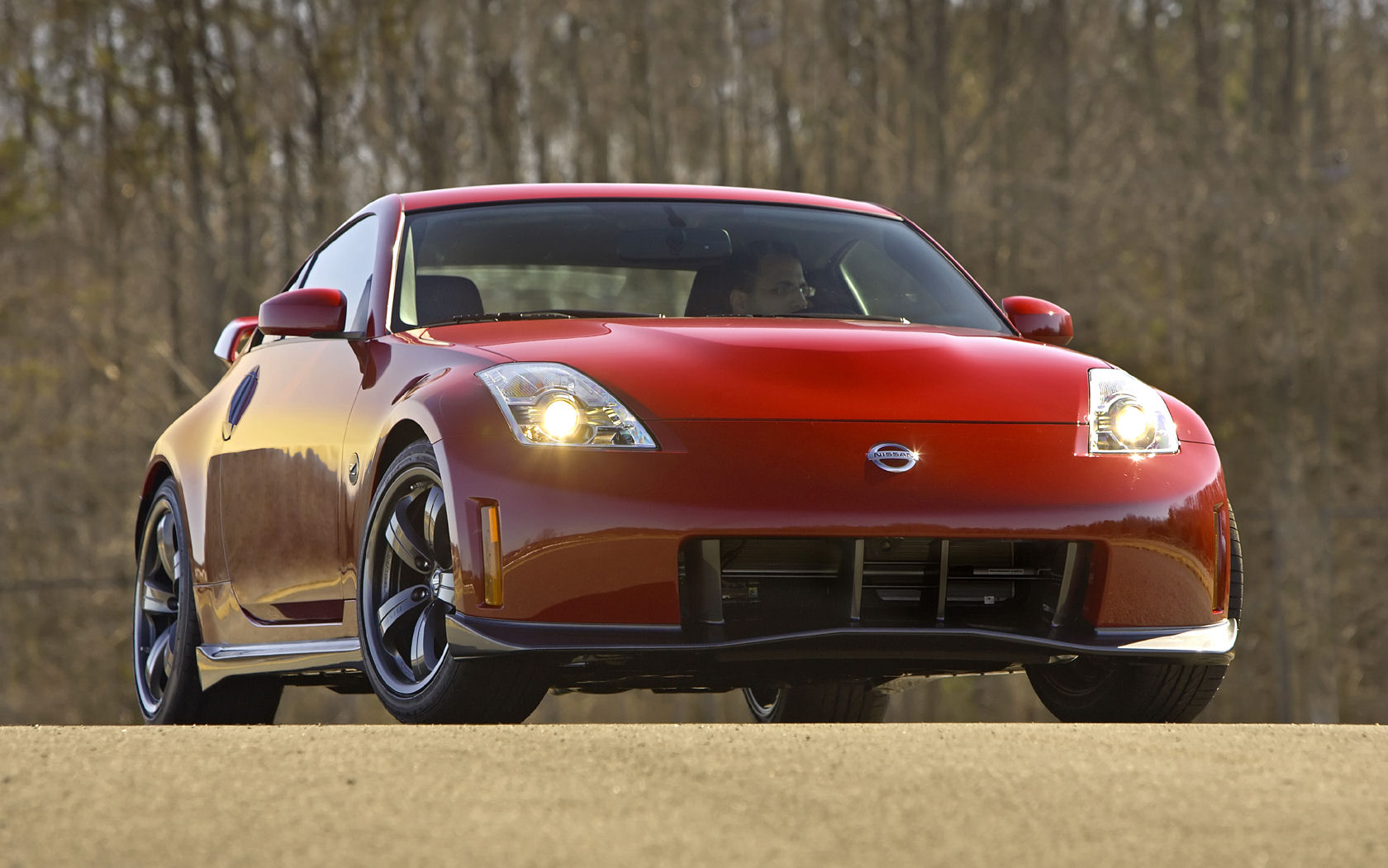 Nissan Z-Car Desktop Wallpaper