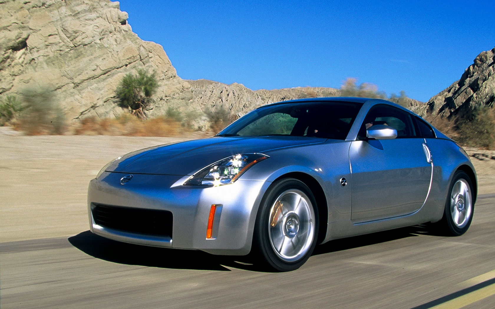 Nissan Z-Car Desktop Wallpaper