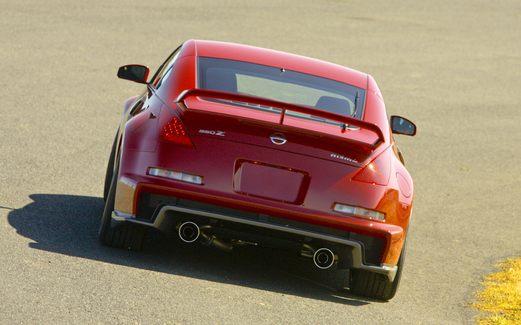 Nissan Z-Car Desktop Wallpaper